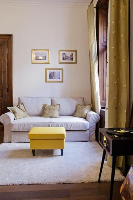 Rhythm And Style In Prague City Center Andel Apartment Exterior photo